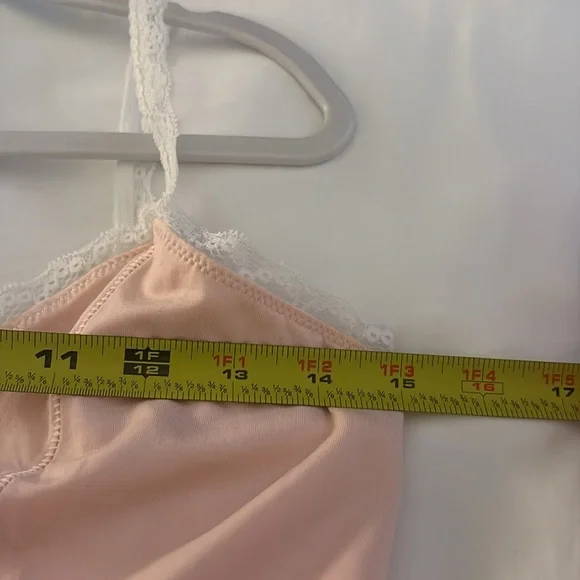 GUIZIO Dainty Light Pink Camisole - Picture 7 of 11
